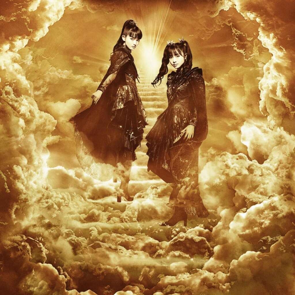 BABYMETAL’s SU-METAL and MOAMETAL BABYMETAL’s SU-METAL and MOAMETAL