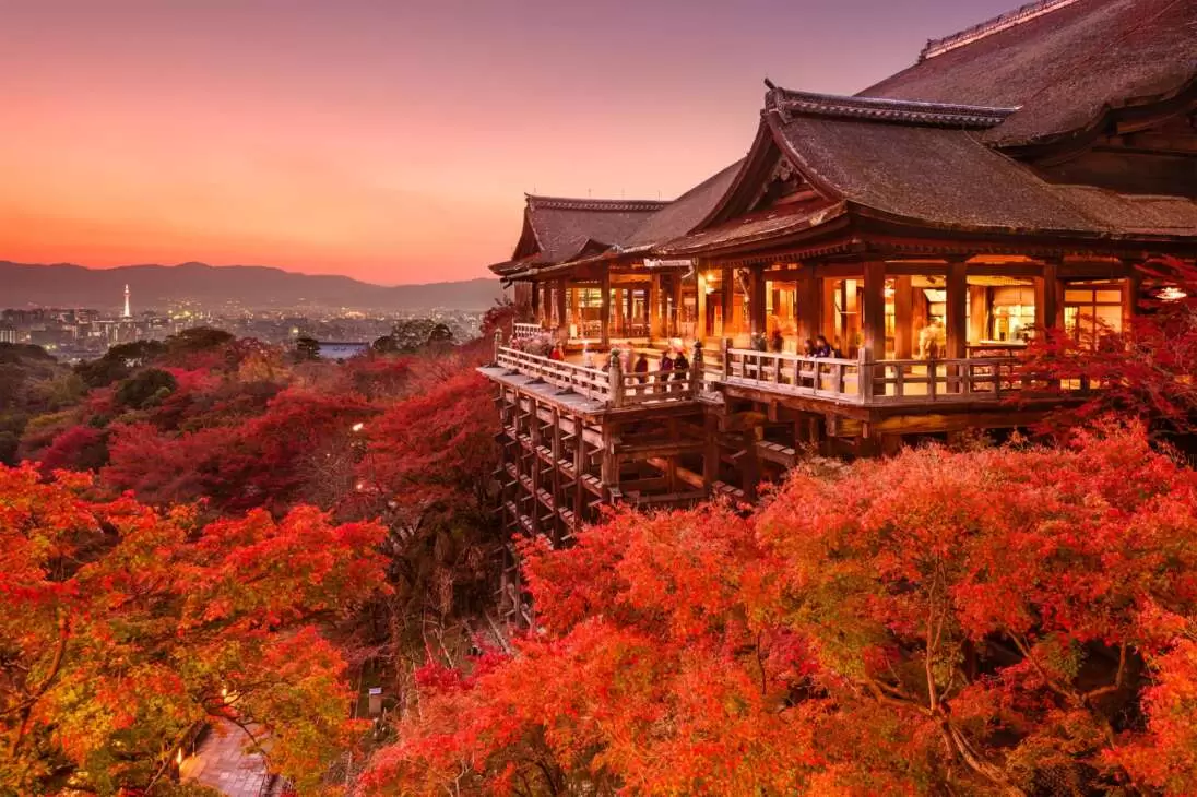 kiyomizudera temple kyoto 2119x1414